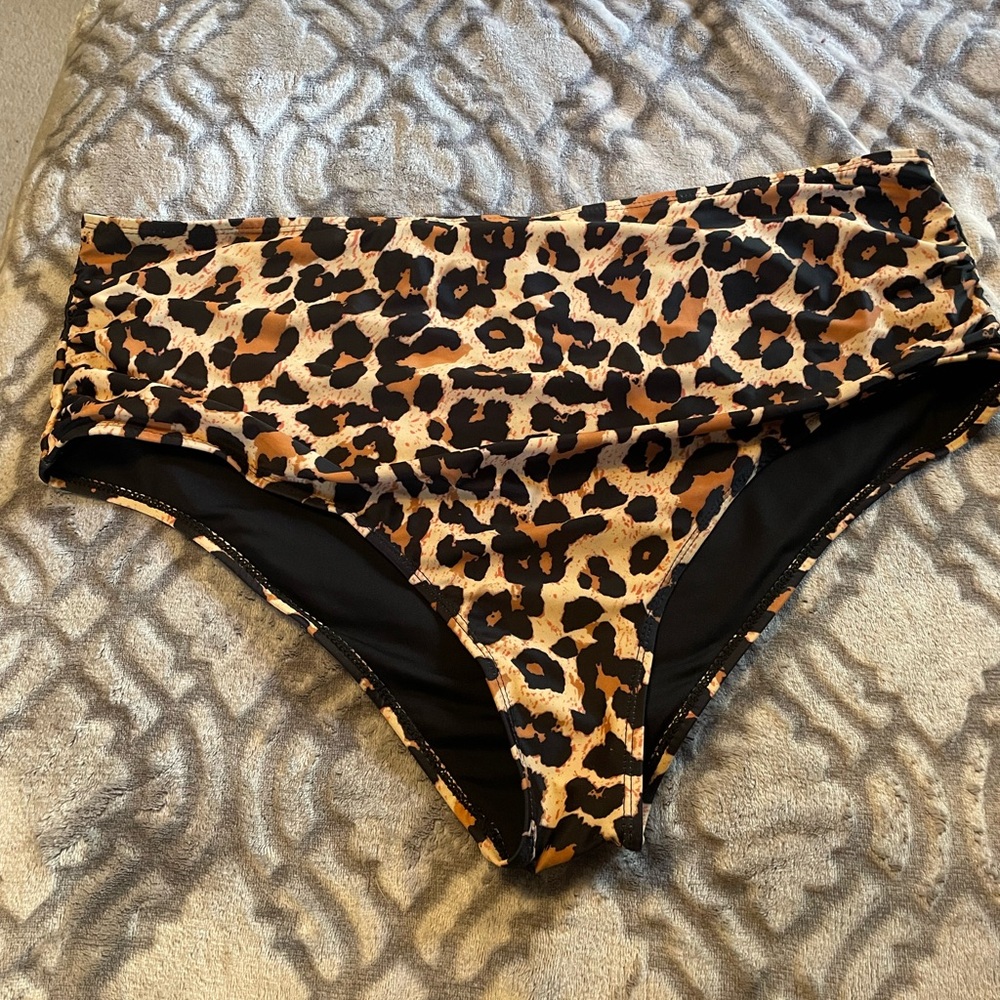 Leopard print, high waisted bikini bottoms